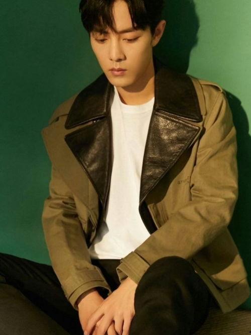 肖战吃瓜场面,娱乐圈风云再起，明星互动引热议