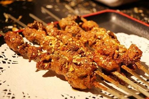 吃瓜盟主唐山烧烤,吃瓜盟主引领美食新潮流